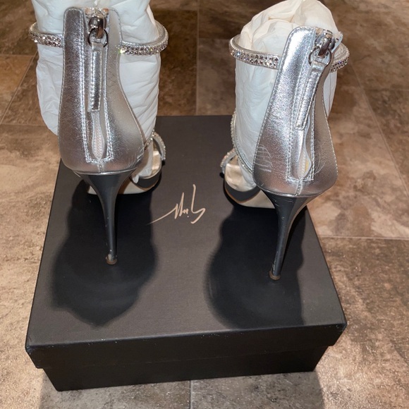 Giuseppe Zanotti Harmony crystal heels - Picture 4 of 5
